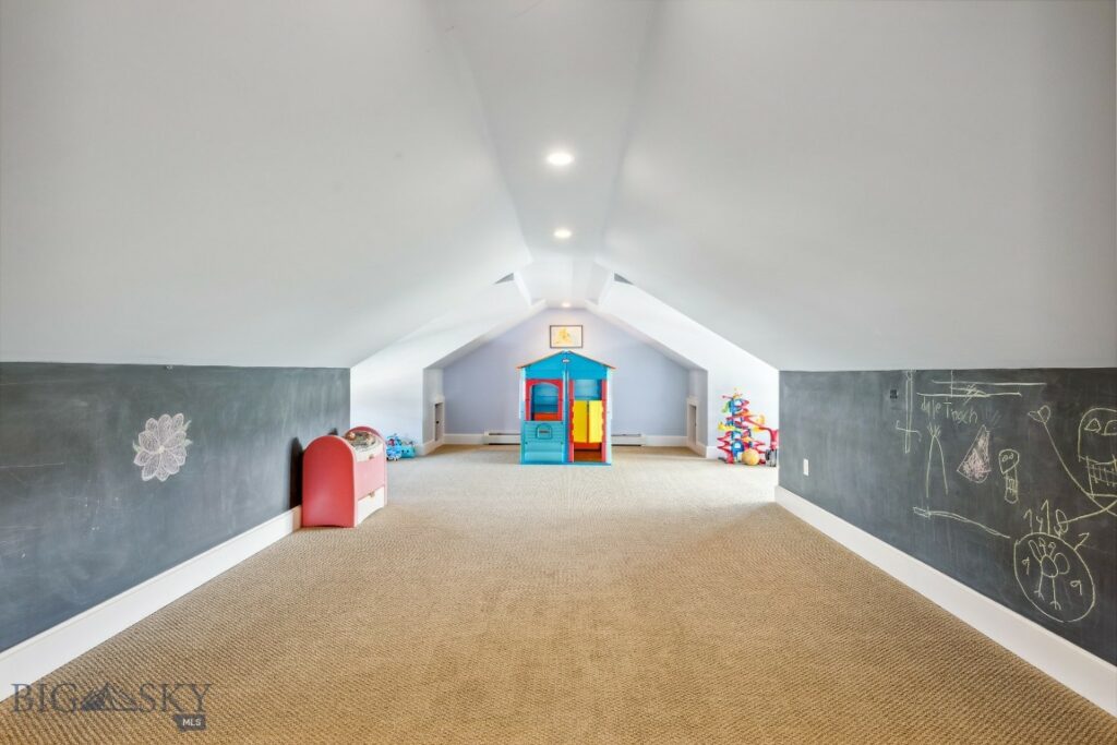 33 Oasis Trail, Bozeman MT 59718