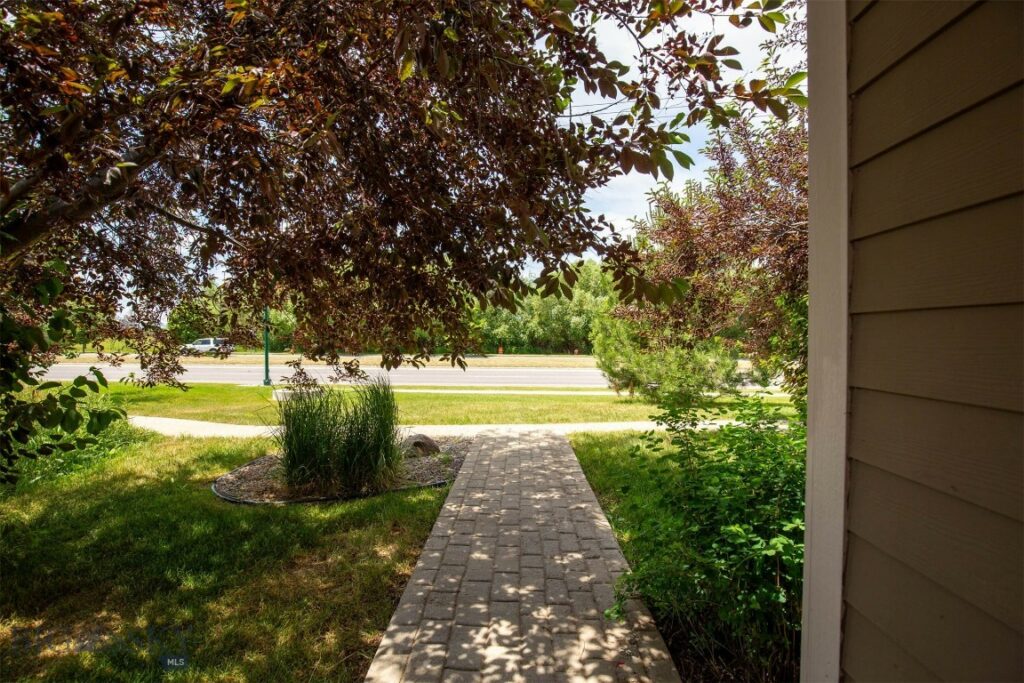 332 N Cottonwood Road, Bozeman MT 59718