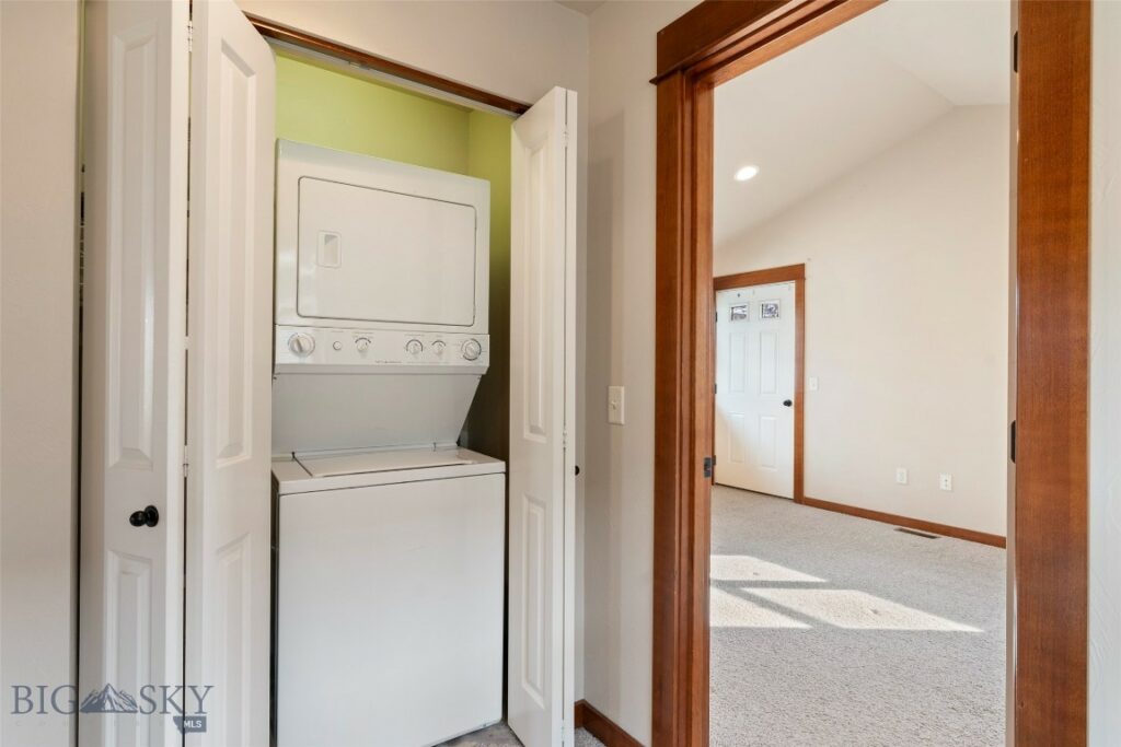 3341 N 27th, Bozeman MT 59718