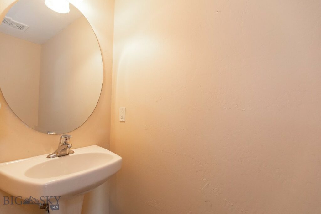 3354 Warbler Way, Bozeman MT 59718