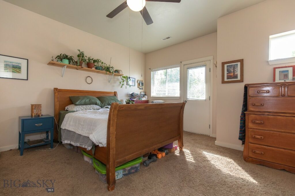 3354 Warbler Way, Bozeman MT 59718