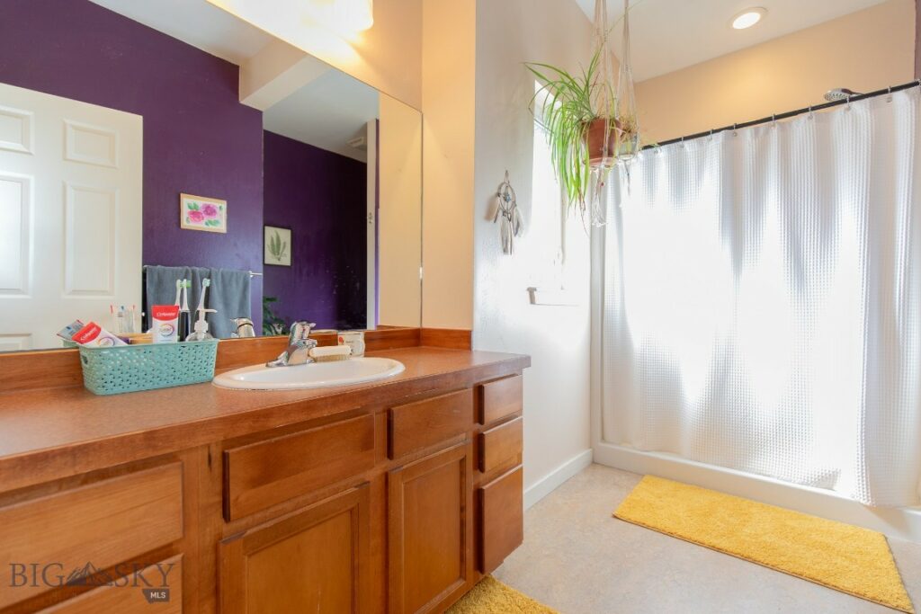 3354 Warbler Way, Bozeman MT 59718