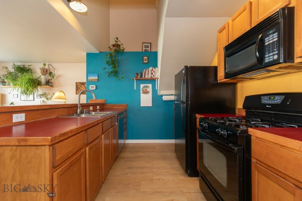 3354 Warbler Way, Bozeman MT 59718