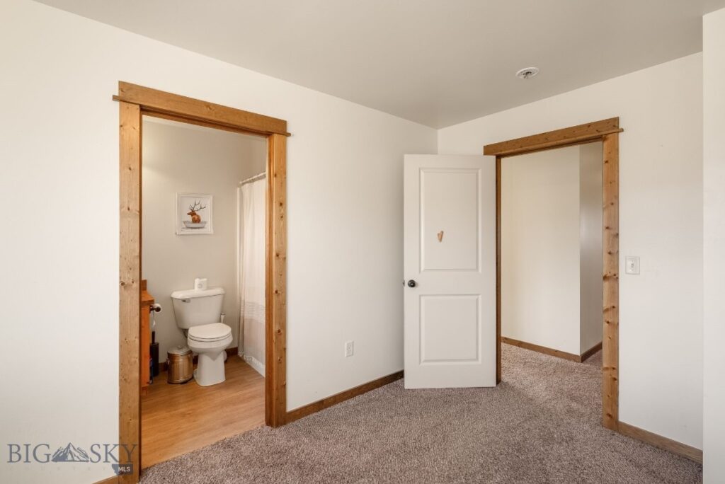 3355 Fen Way, Bozeman MT 59718