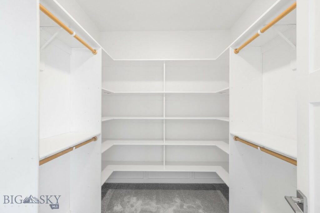 3360 Warbler Way, Bozeman MT 59718