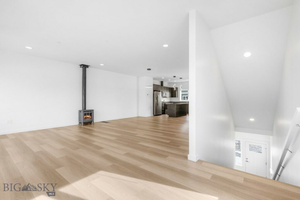 3360 Warbler Way, Bozeman MT 59718