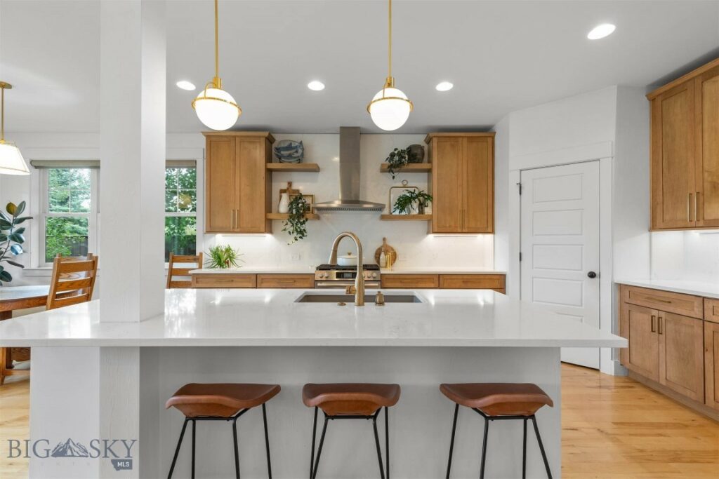 3382 Monida, Bozeman MT 59718