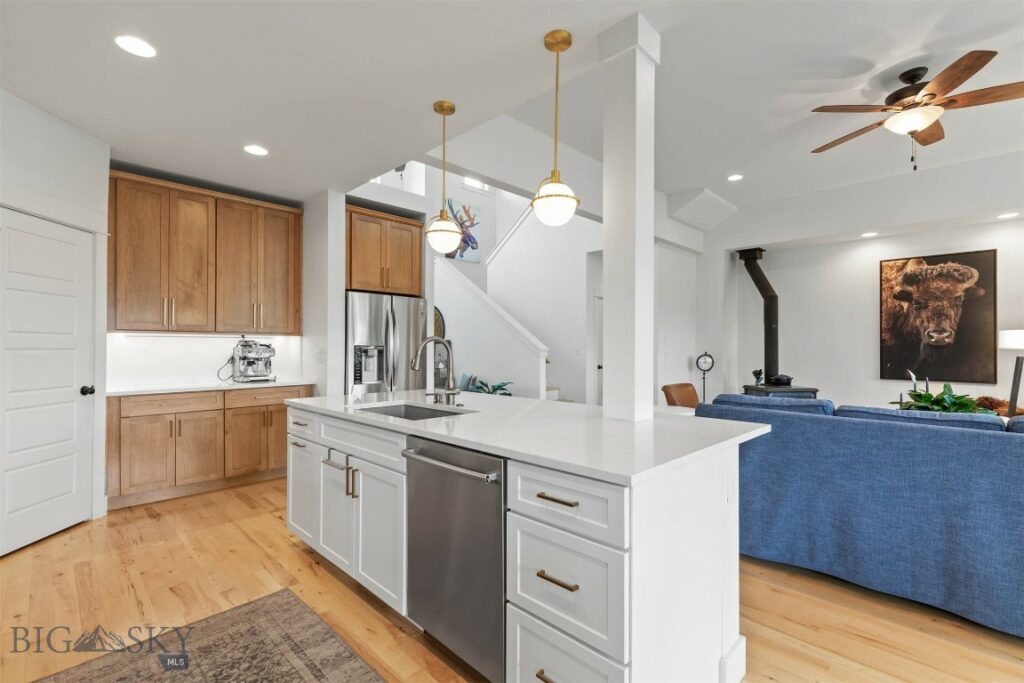 3382 Monida, Bozeman MT 59718