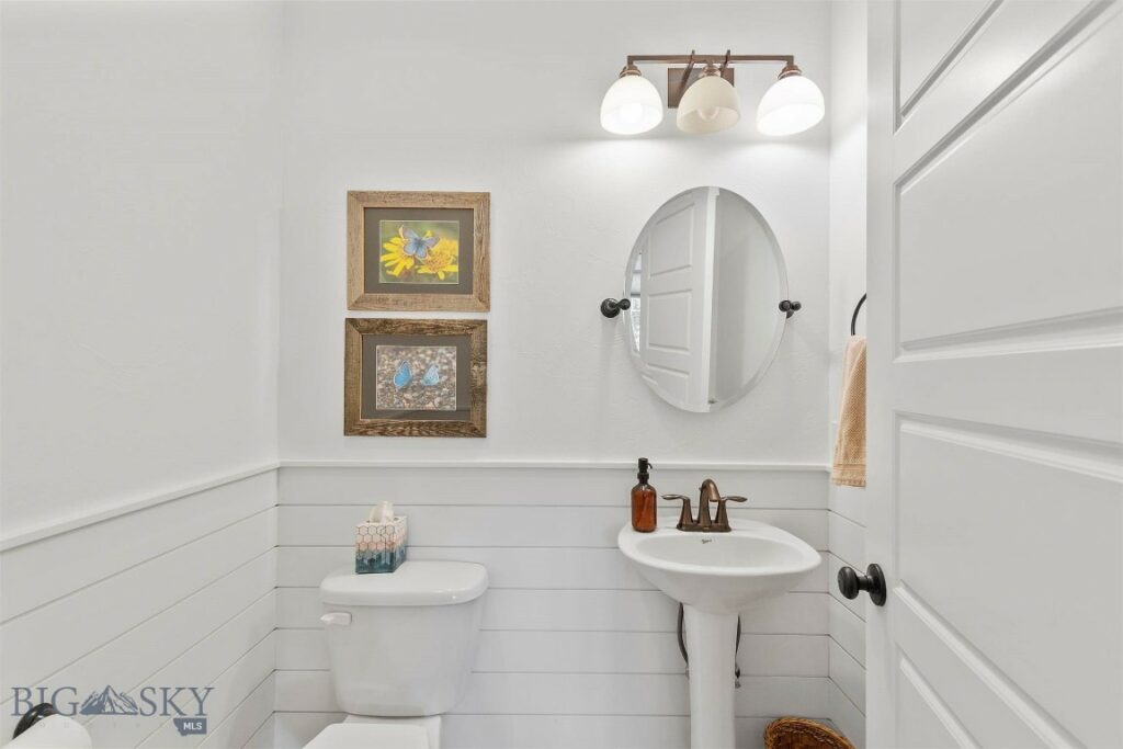 3382 Monida, Bozeman MT 59718