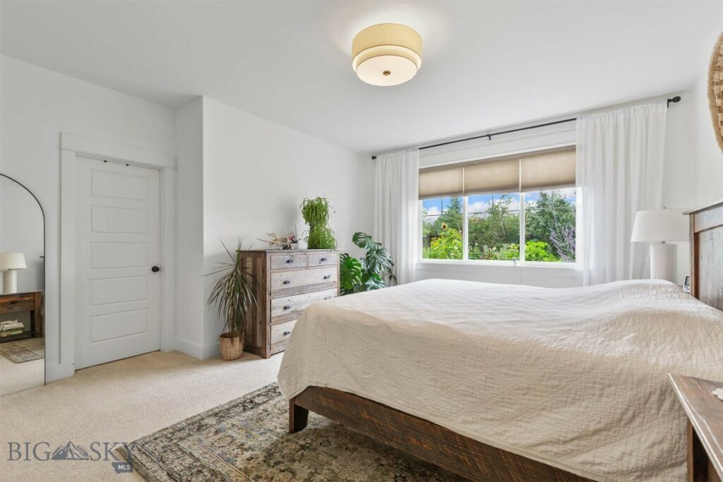 3382 Monida, Bozeman MT 59718
