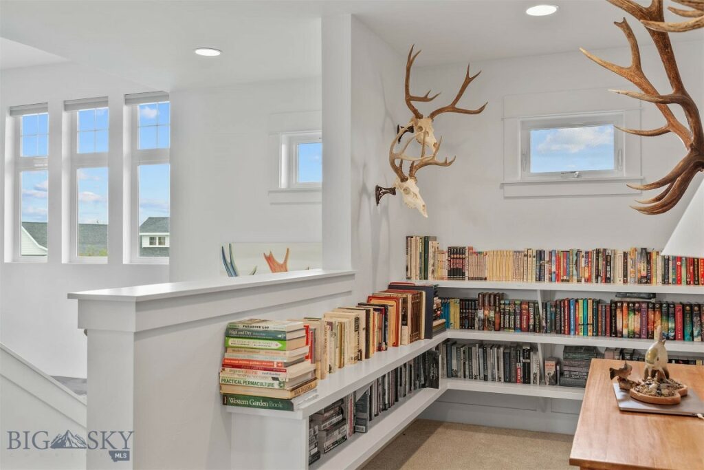 3382 Monida, Bozeman MT 59718
