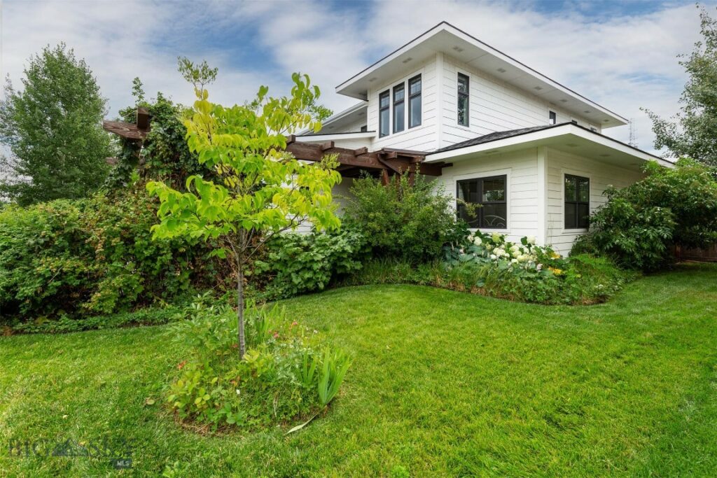 3382 Monida, Bozeman MT 59718