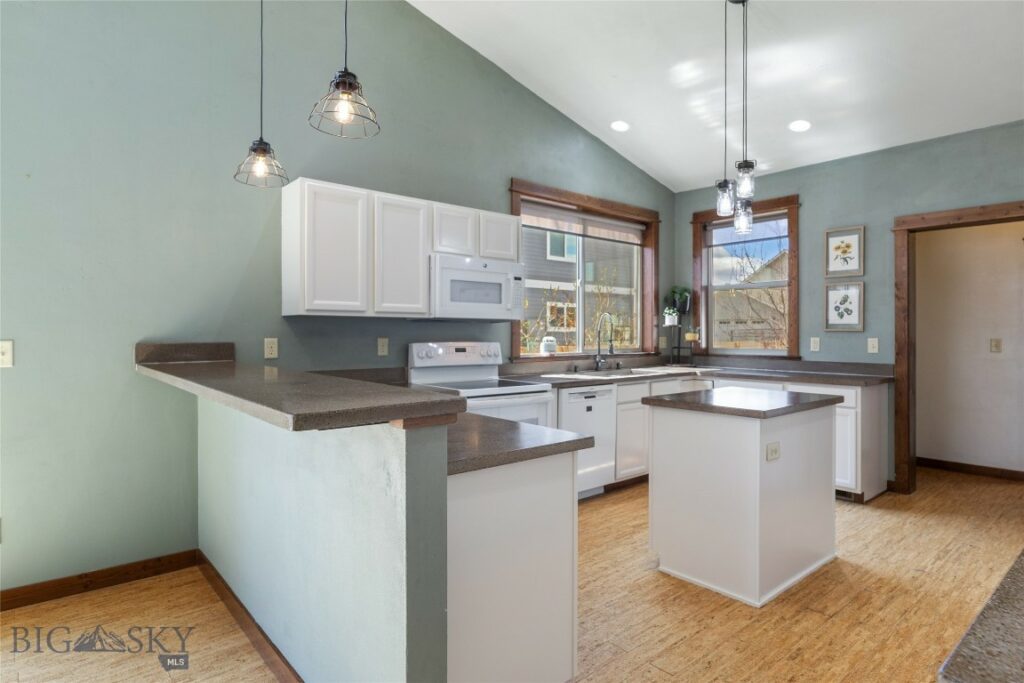 3383 Sora Way, Bozeman MT 59718