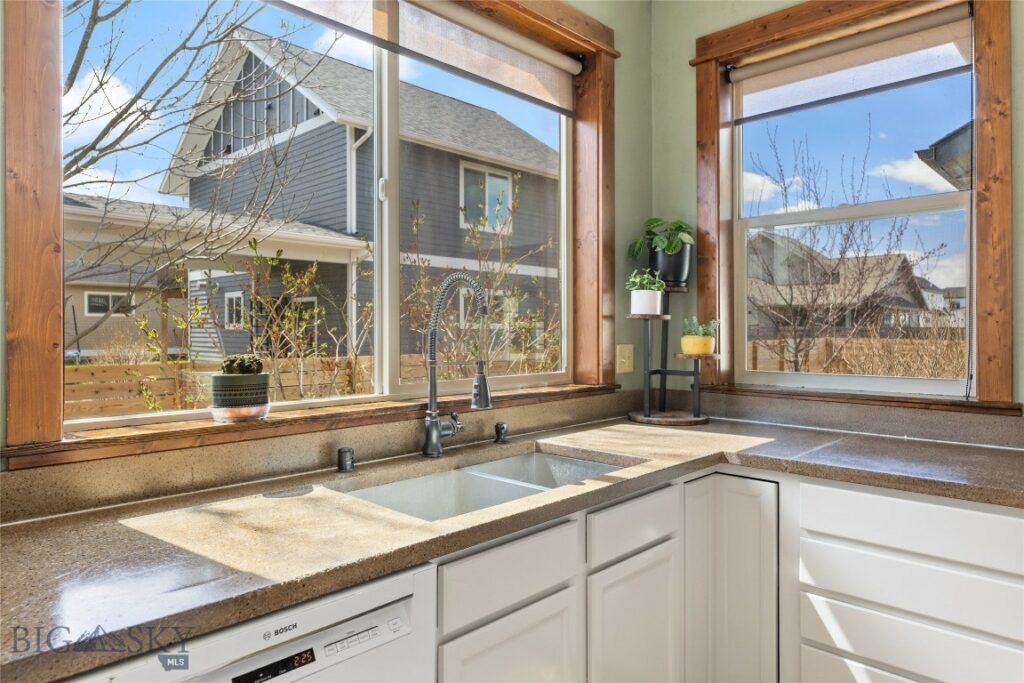 3383 Sora Way, Bozeman MT 59718