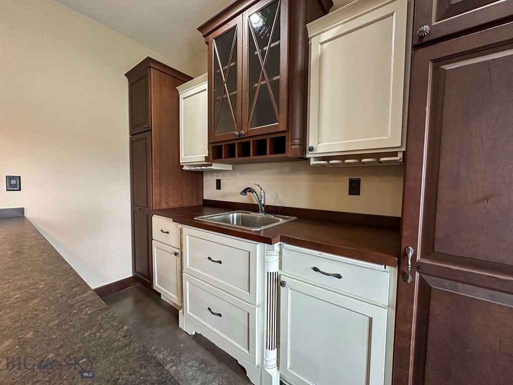 340 Kermodi Street, Bozeman MT 59715