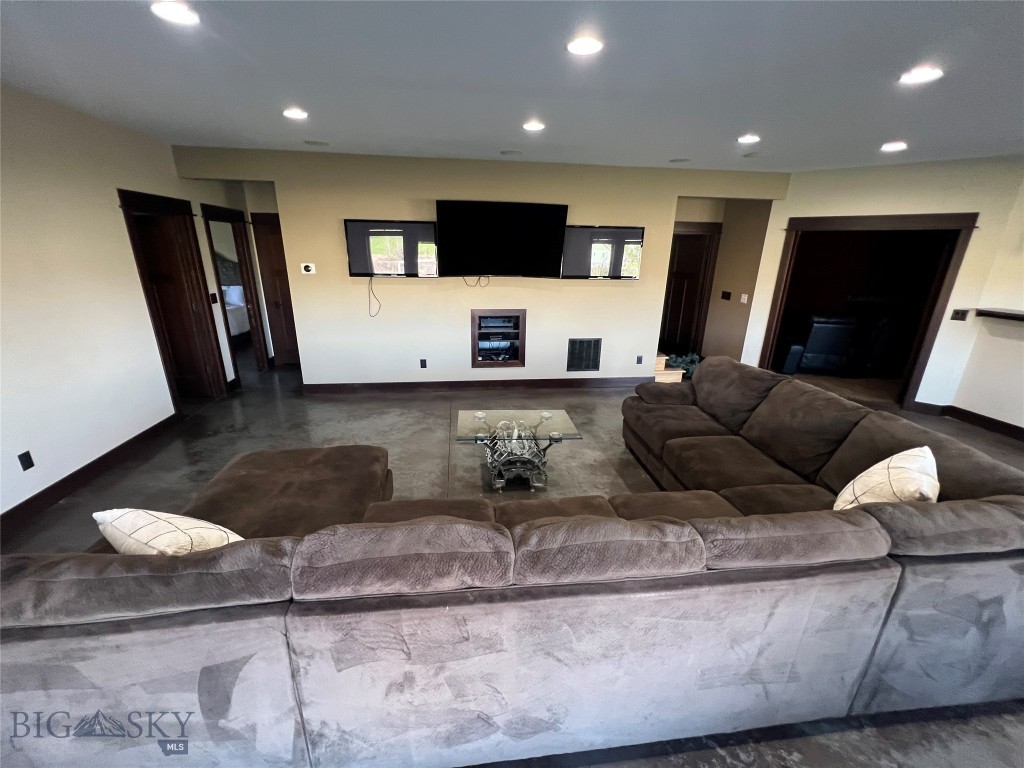 340 Kermodi Street, Bozeman MT 59715