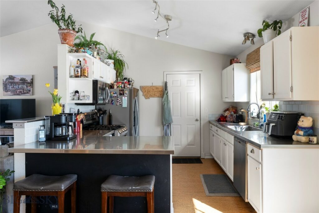 340 Prospector Trail, Bozeman MT 59718