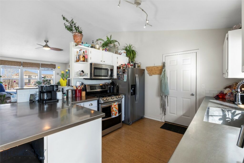 340 Prospector Trail, Bozeman MT 59718