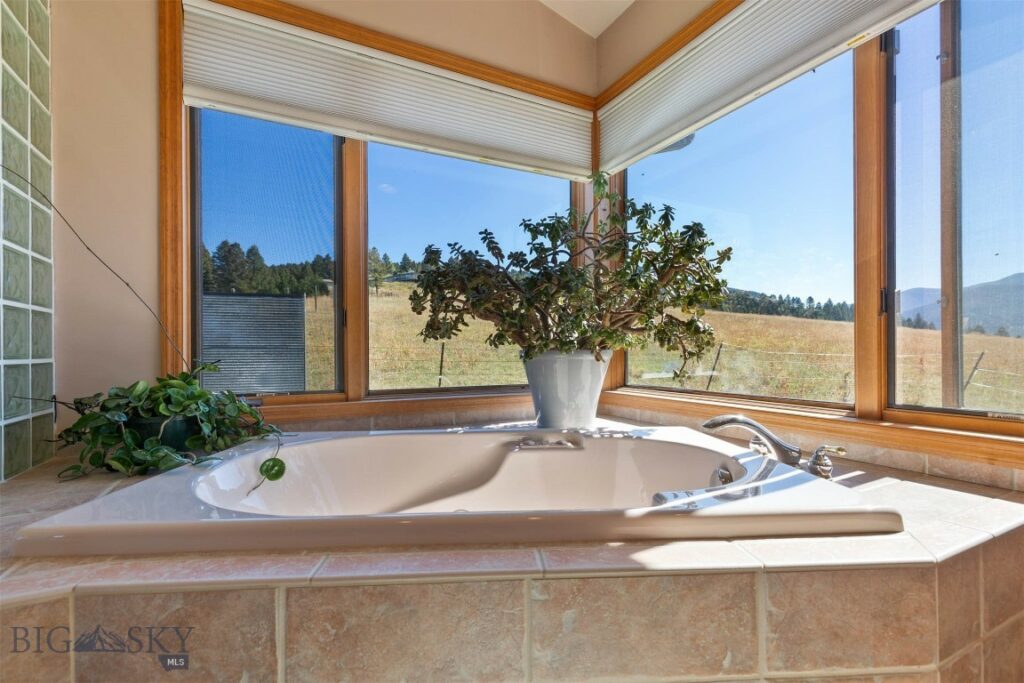 340 Silver Tip Trail, Bozeman MT 59715