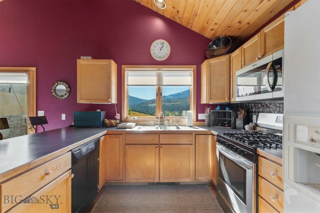 340 Silver Tip Trail, Bozeman MT 59715