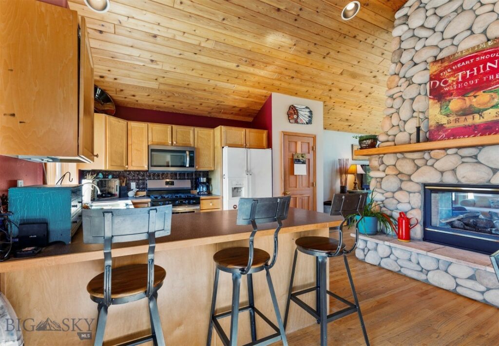 340 Silver Tip Trail, Bozeman MT 59715