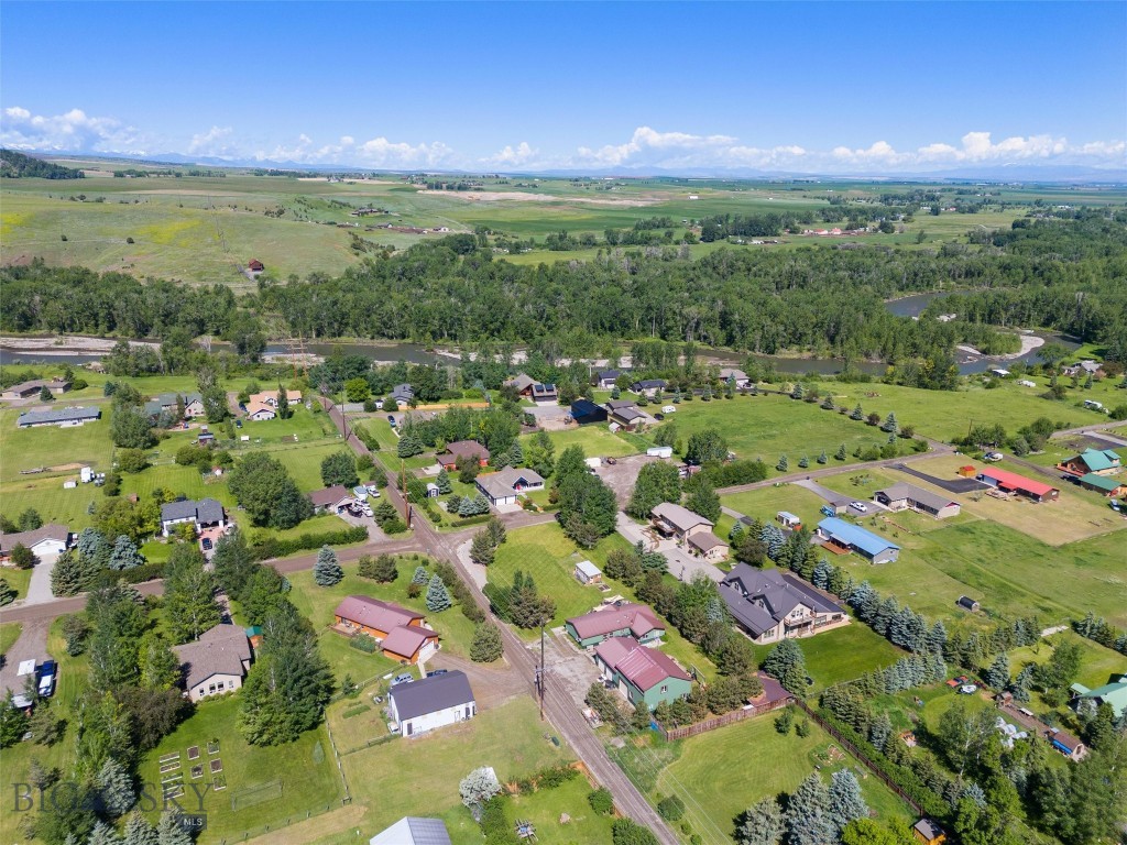 3400 Magenta Road, Bozeman MT 59718