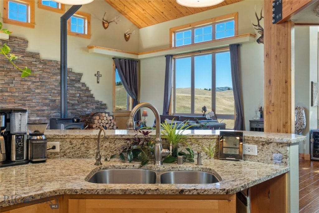 341 Laurel Ranch Road, Bozeman MT 59715