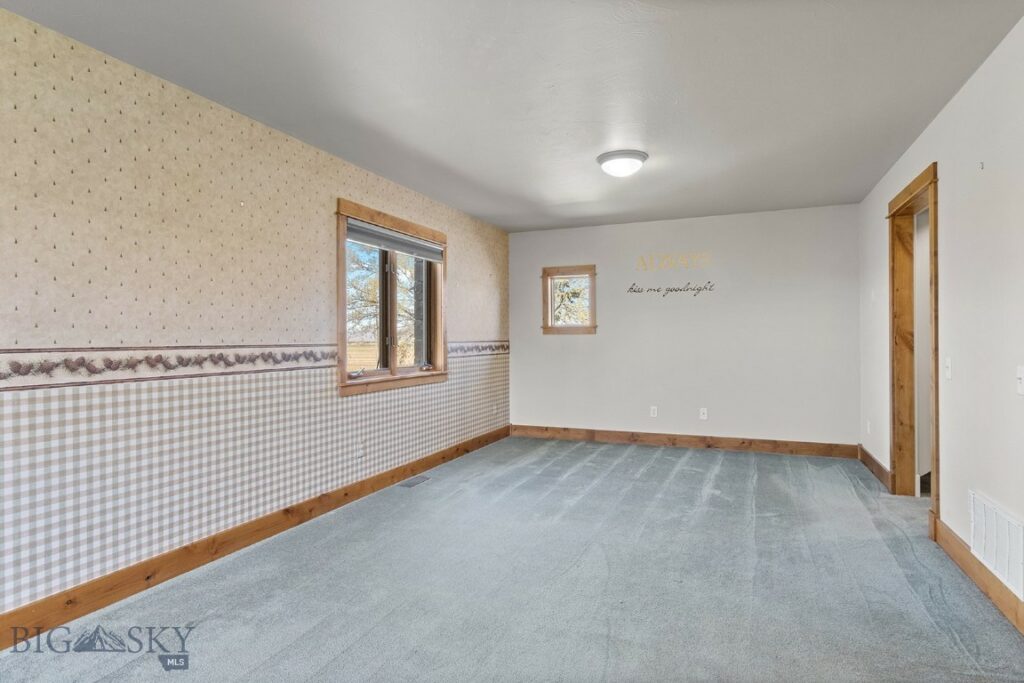 3450 W Hollyhock Drive, Belgrade MT 59714