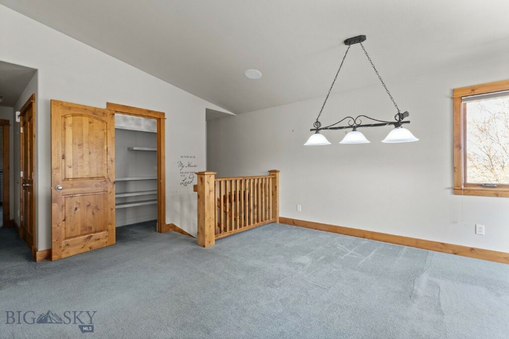 3450 W Hollyhock Drive, Belgrade MT 59714