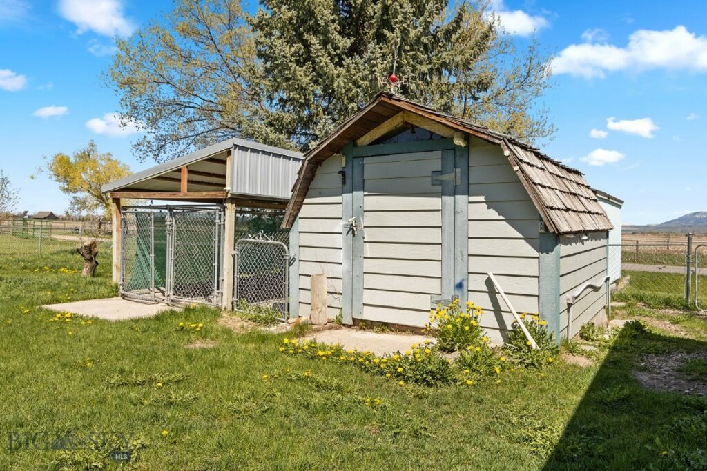 3450 W Hollyhock Drive, Belgrade MT 59714