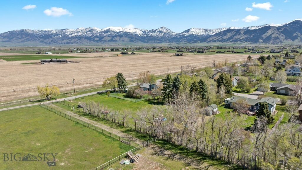 3450 W Hollyhock Drive, Belgrade MT 59714