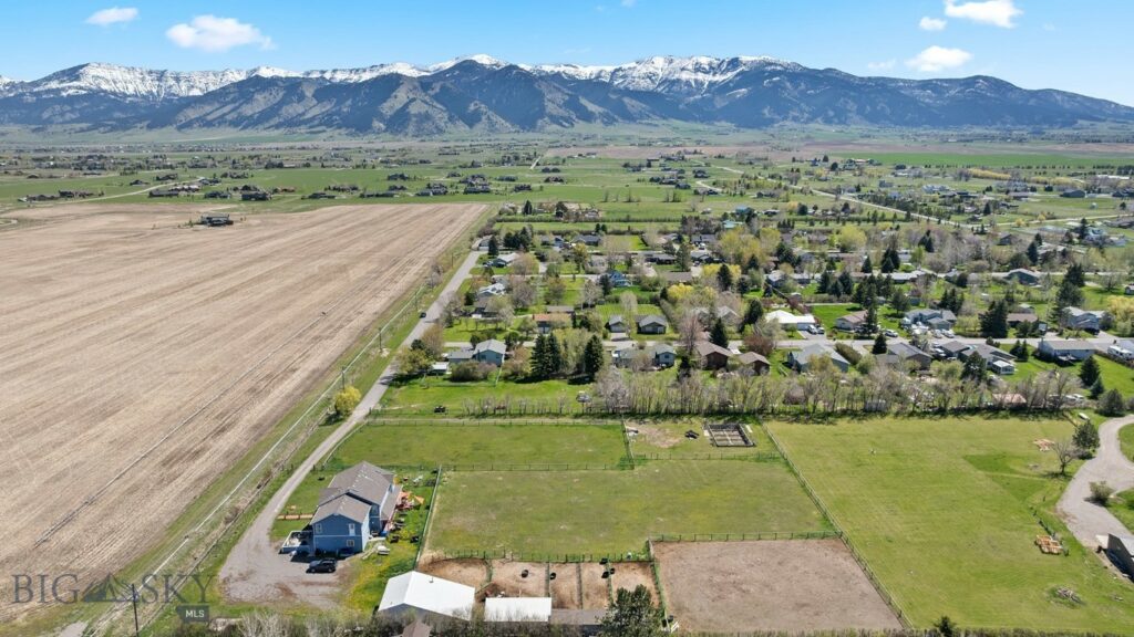 3450 W Hollyhock Drive, Belgrade MT 59714