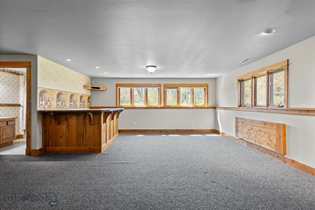 3450 W Hollyhock Drive, Belgrade MT 59714