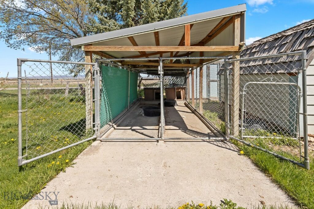 3450 W Hollyhock Drive, Belgrade MT 59714