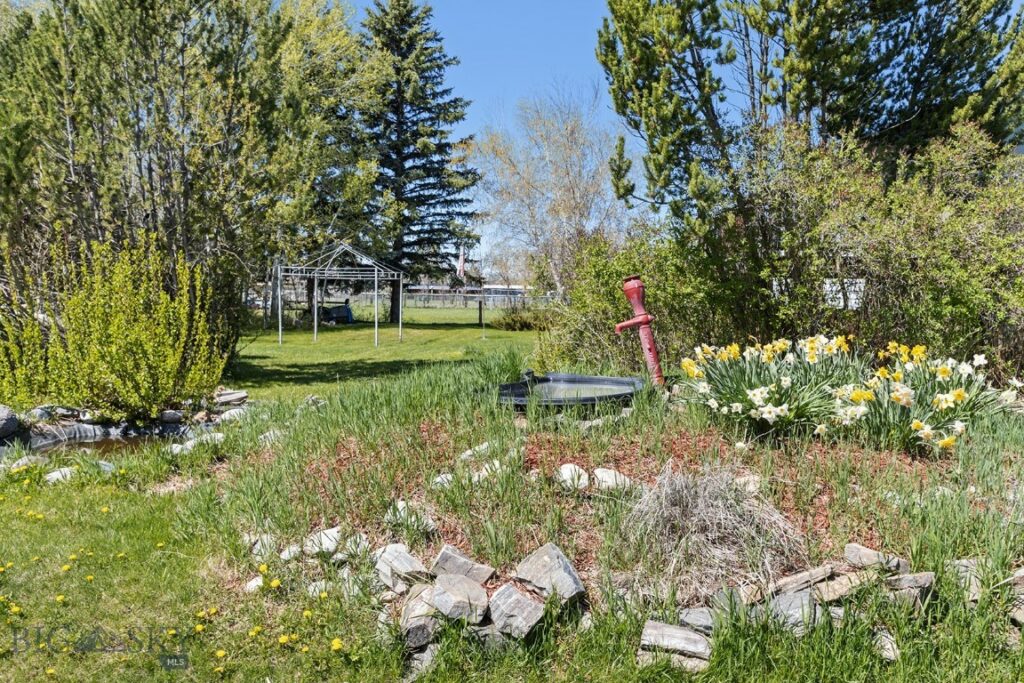 3450 W Hollyhock Drive, Belgrade MT 59714