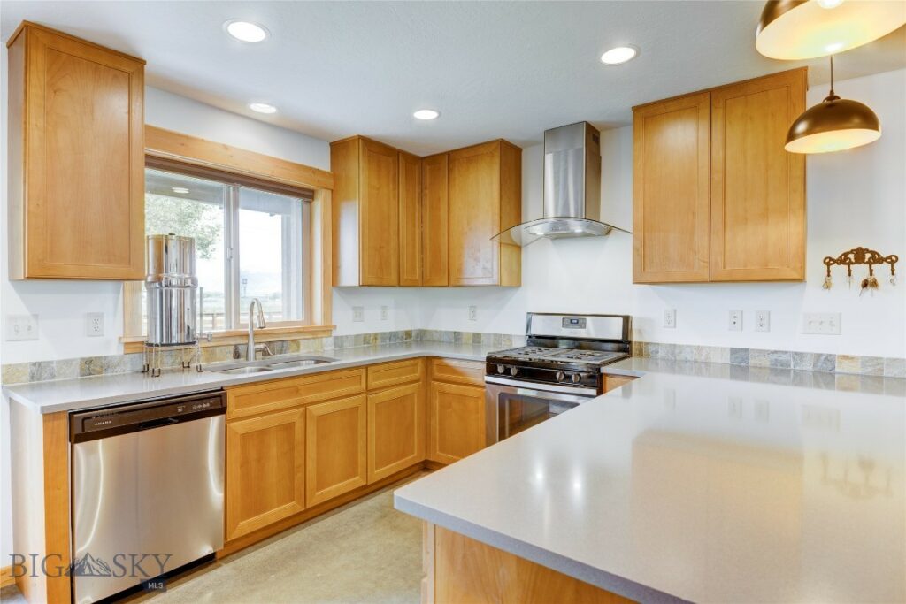 3493 Lolo Way, Bozeman MT 59718