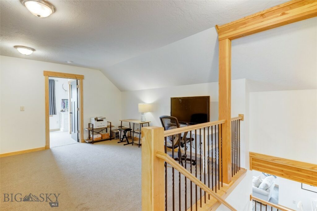 3493 Lolo Way, Bozeman MT 59718