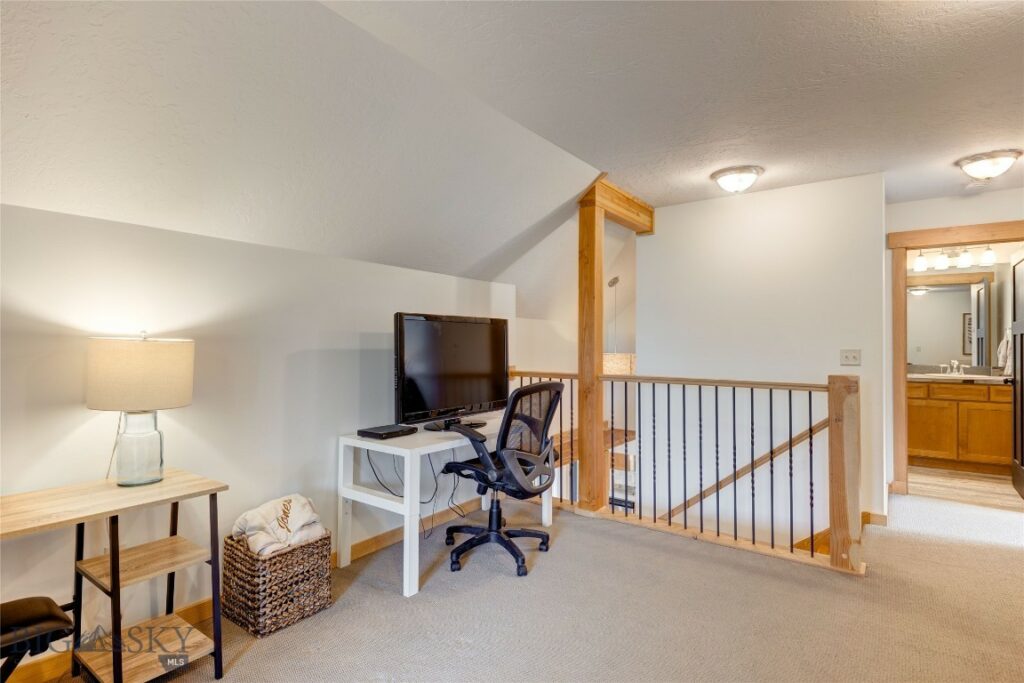 3493 Lolo Way, Bozeman MT 59718