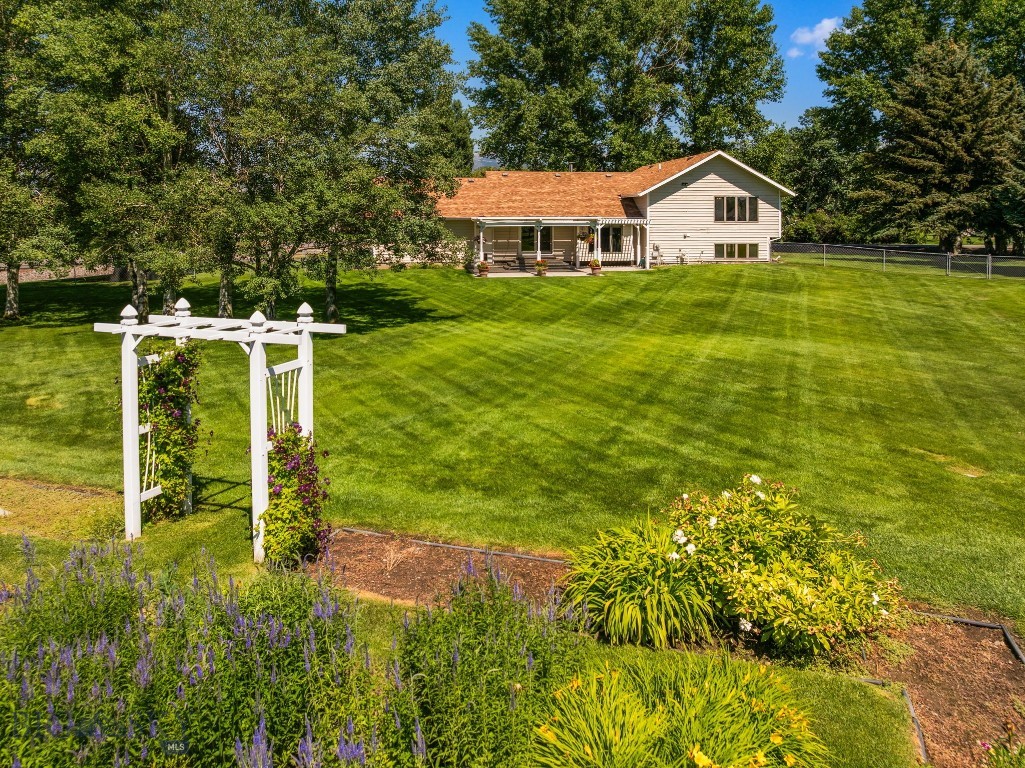 353 Sacajawea Peak Drive, Bozeman MT 59718