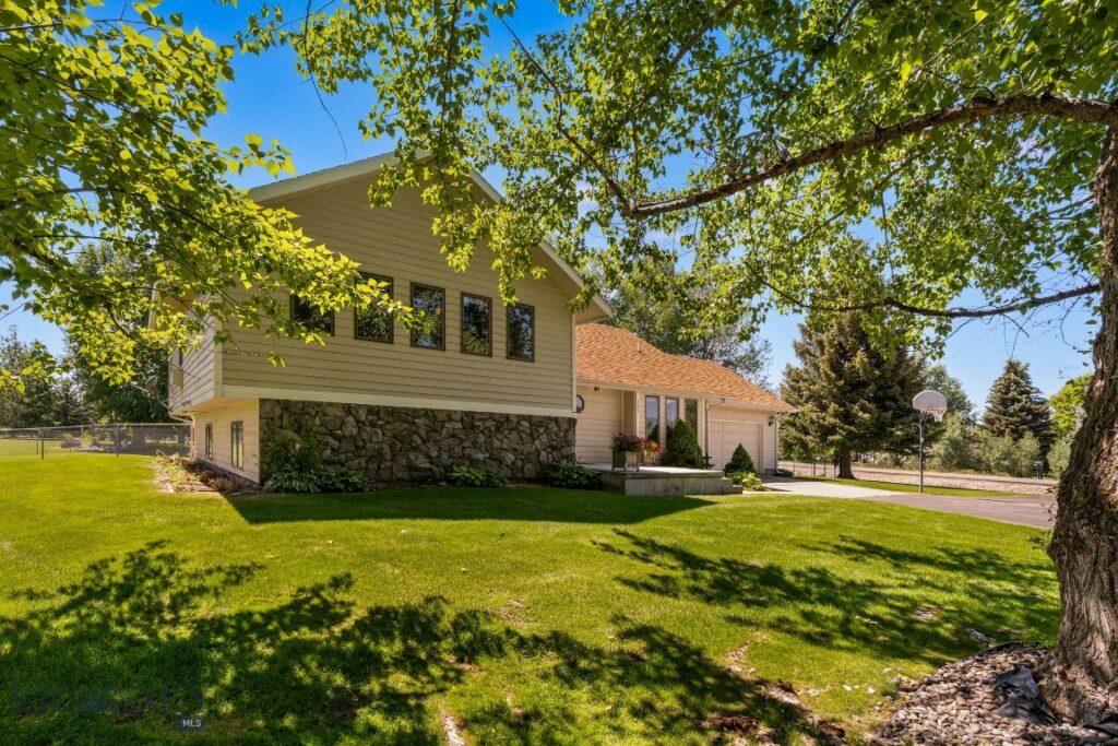 353 Sacajawea Peak Drive, Bozeman MT 59718