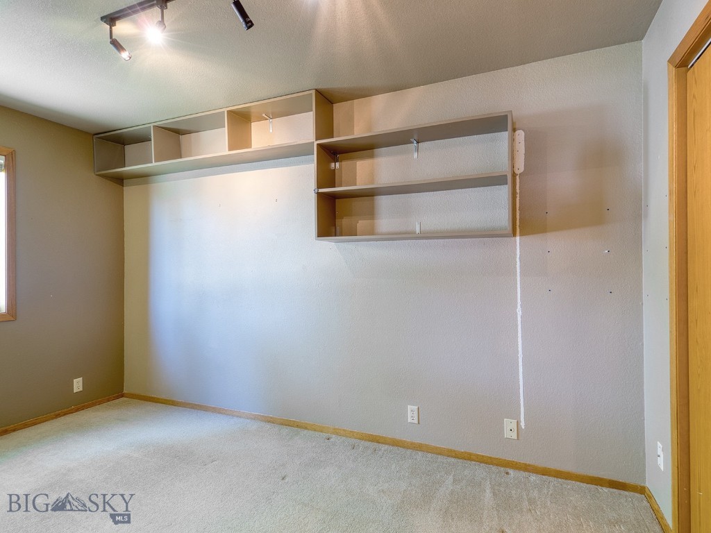 353 Sacajawea Peak Drive, Bozeman MT 59718