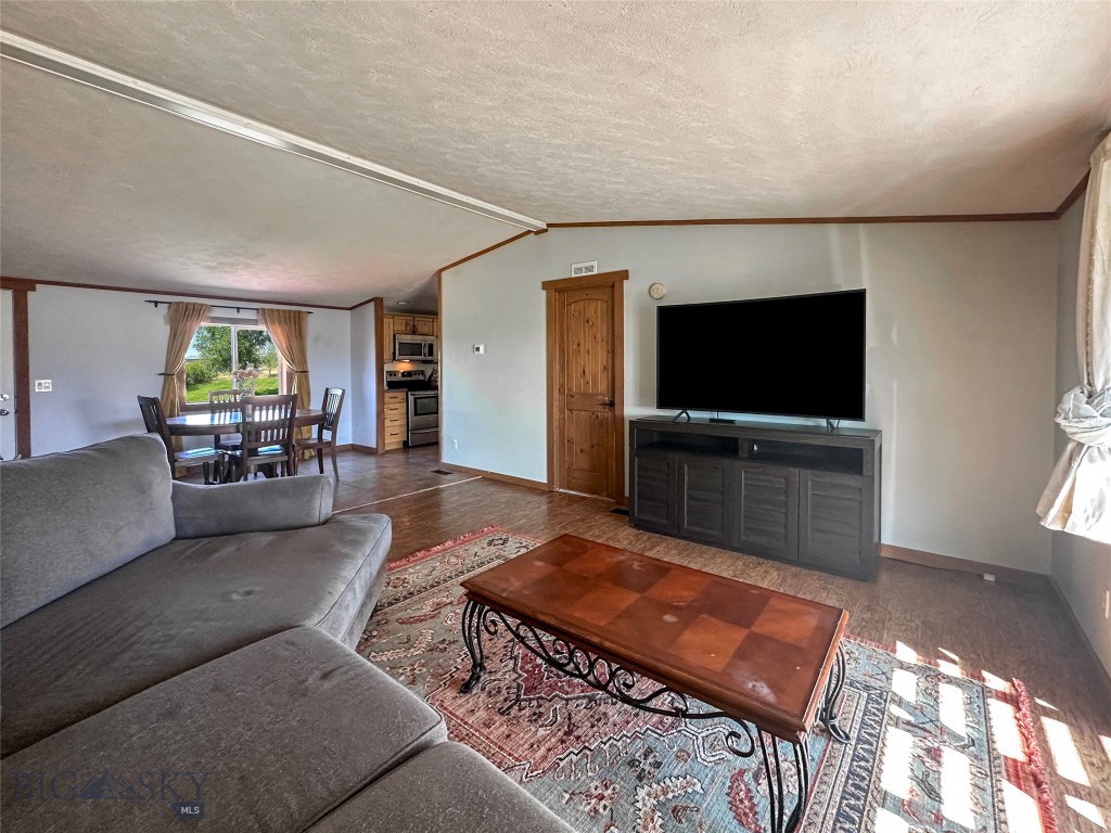 354 Emerald, Belgrade MT 59714