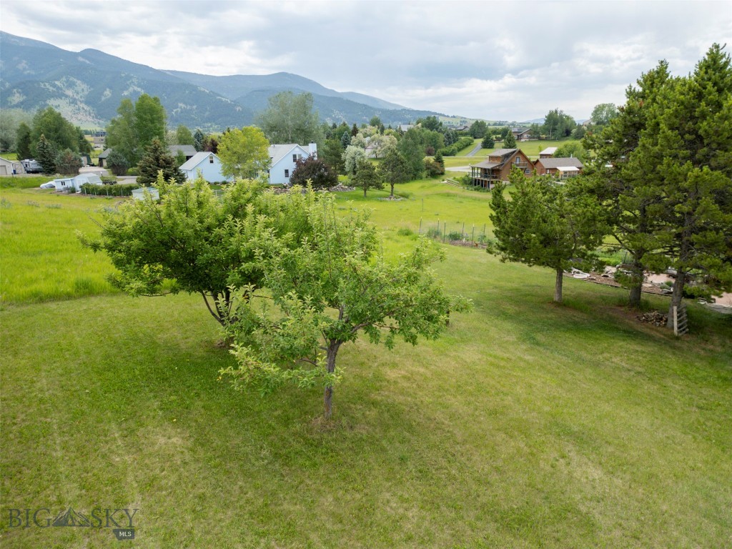 3550 Yellowbell Road, Bozeman MT 59715