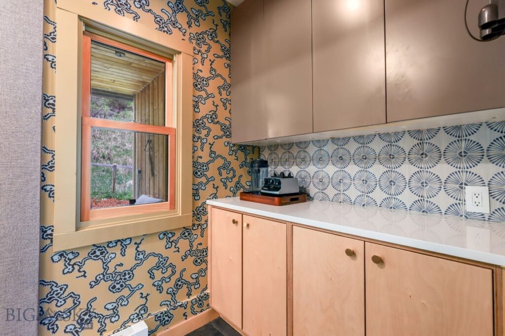 3556 Bear Canyon Road, Bozeman MT 59715
