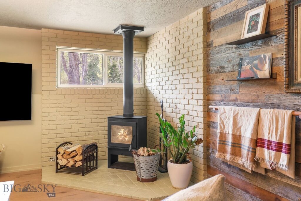 3556 Bear Canyon Road, Bozeman MT 59715