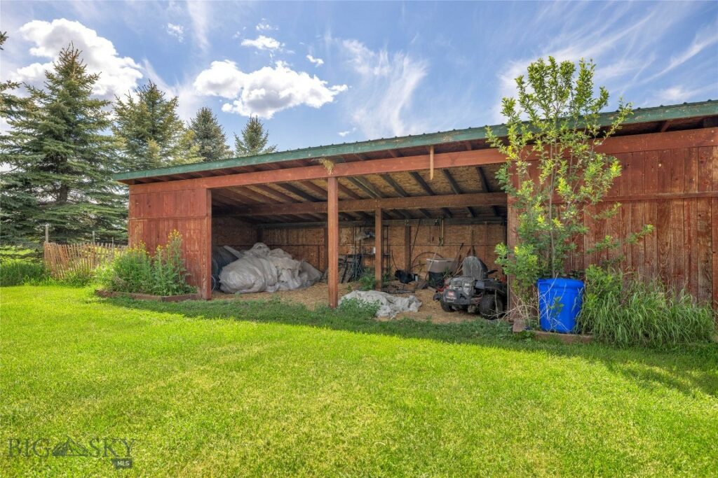 3573 Spain Bridge Road, Belgrade MT 59714