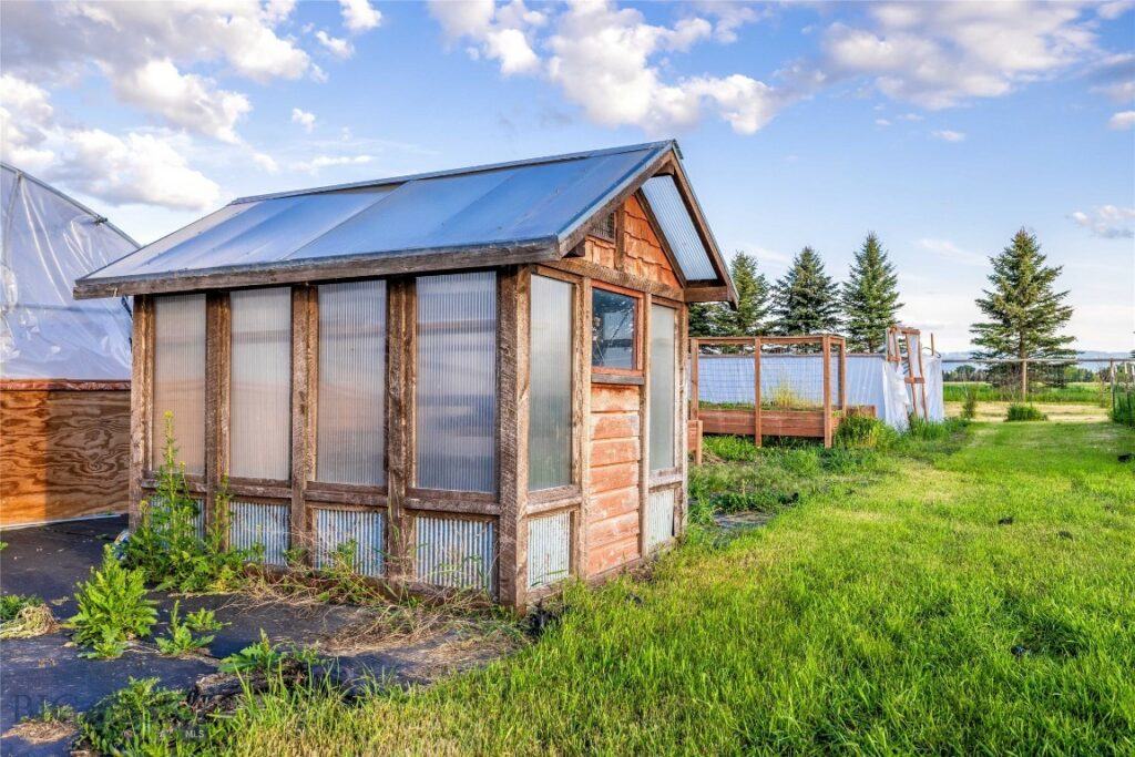 3573 Spain Bridge Road, Belgrade MT 59714