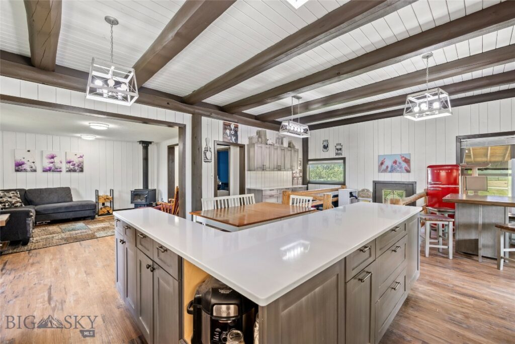 3573 Spain Bridge Road, Belgrade MT 59714