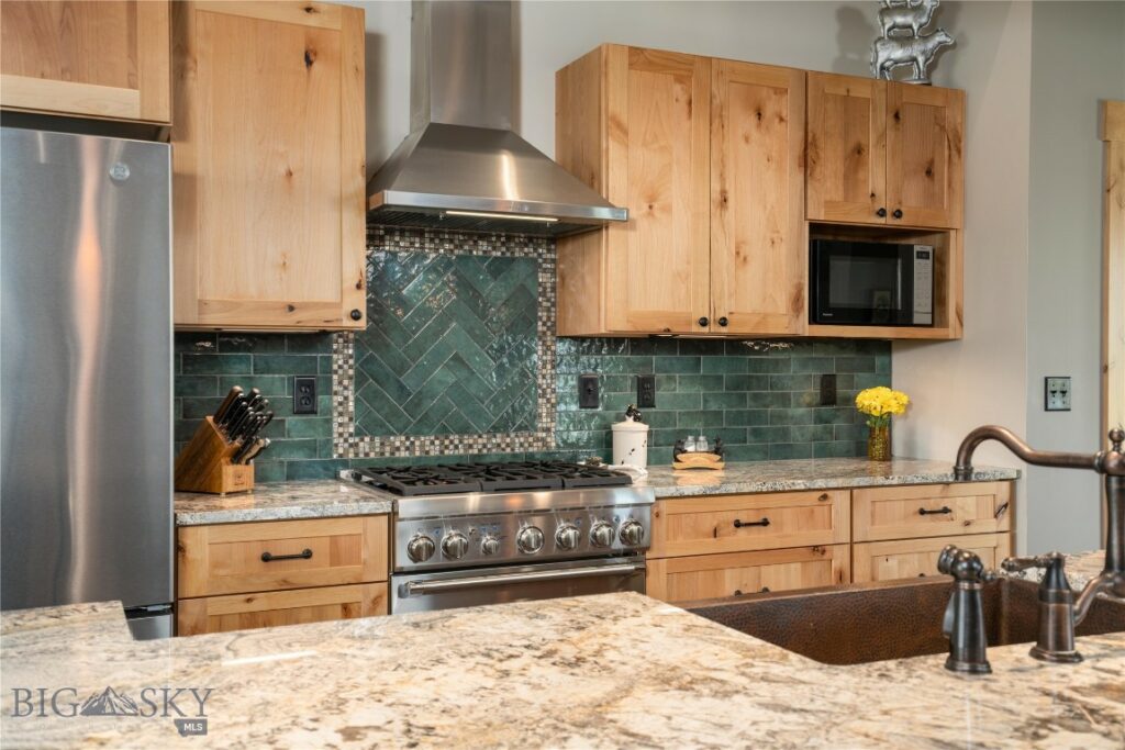 359 Prairie Glen Way, Belgrade MT 59714