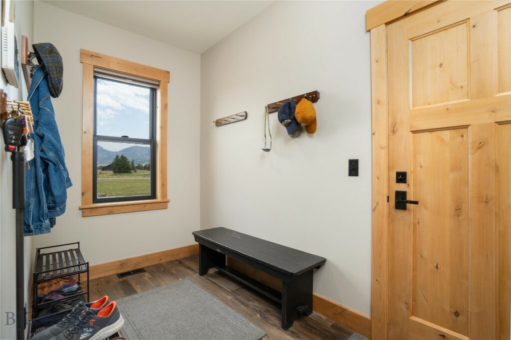 359 Prairie Glen Way, Belgrade MT 59714